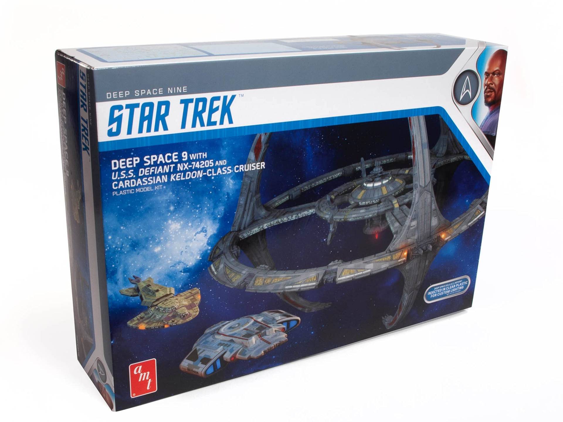 AMT Round2 591245 1/3300 Star Trek Deep Space Nine von AMT