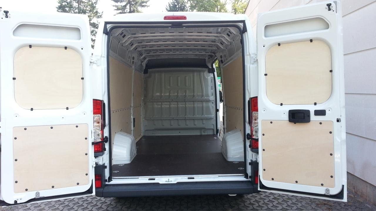 AUPROTEC Innenausbau für Ducato L2 Laderaumverkleidung komplett + Bodenplatte Holz inkl. Befestigungsmaterial von AUPROTEC