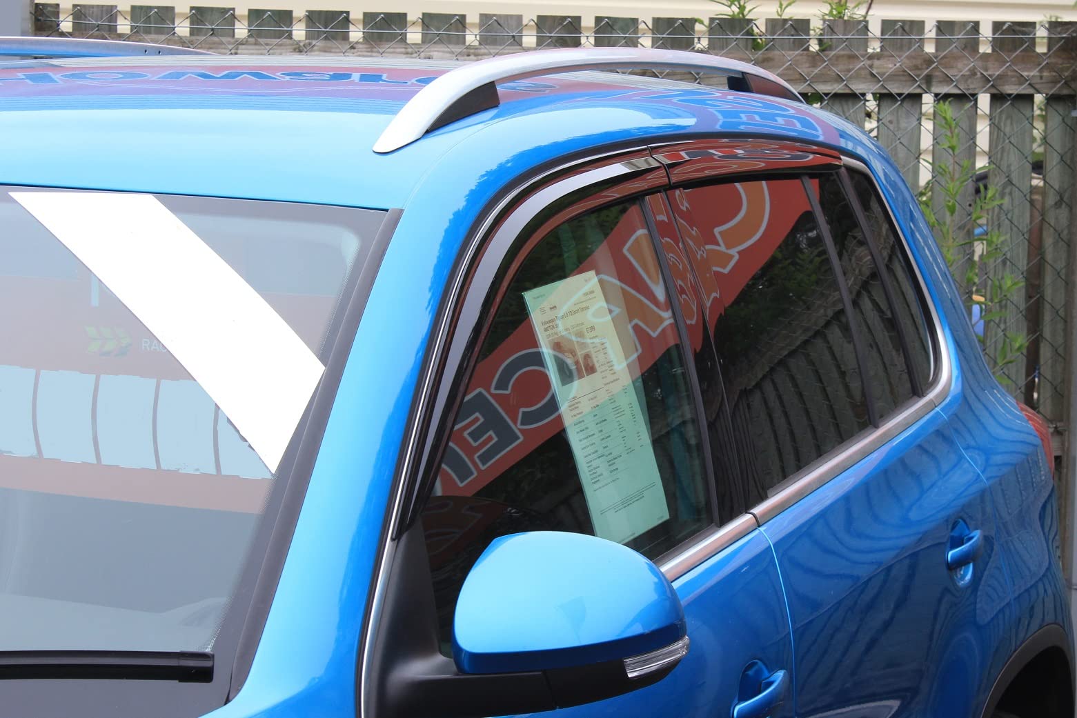 Autoclover Windabweiser-Set für Tiguan, 6-teilig von AUTO CLOVER