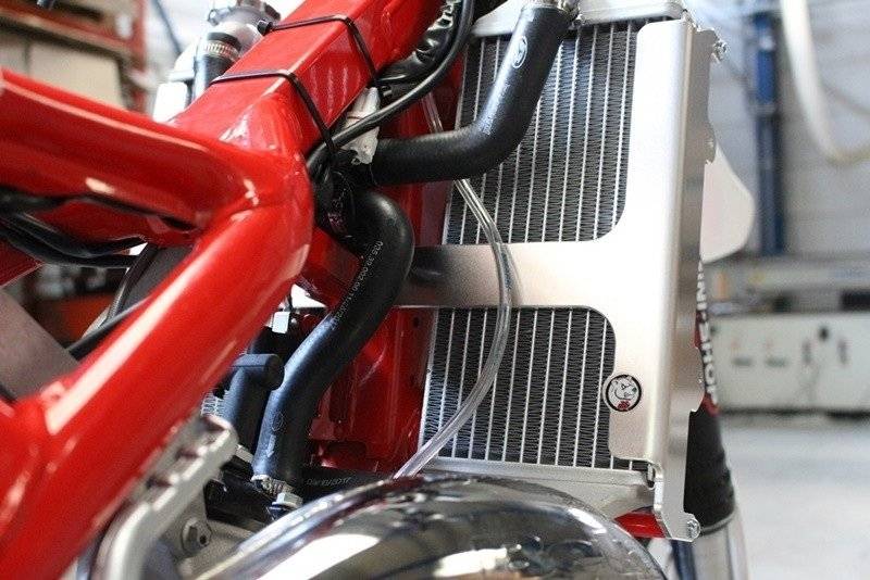 AXP Aluminium Radiator guard - Beta RR125 von AXP