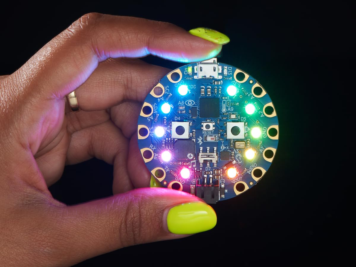 Adafruit Circuit Playground Bluefruit mit Bluetooth Low Energy, 4333 von Adafruit