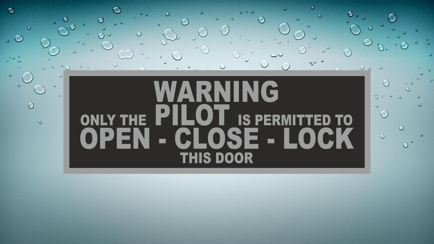 Akachafactory Aufkleber Warning Only Pilot Cockpit von Akachafactory