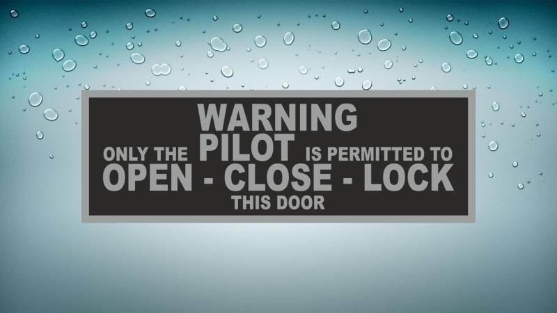 Akachafactory Aufkleber Warning Only Pilot Cockpit von Akachafactory