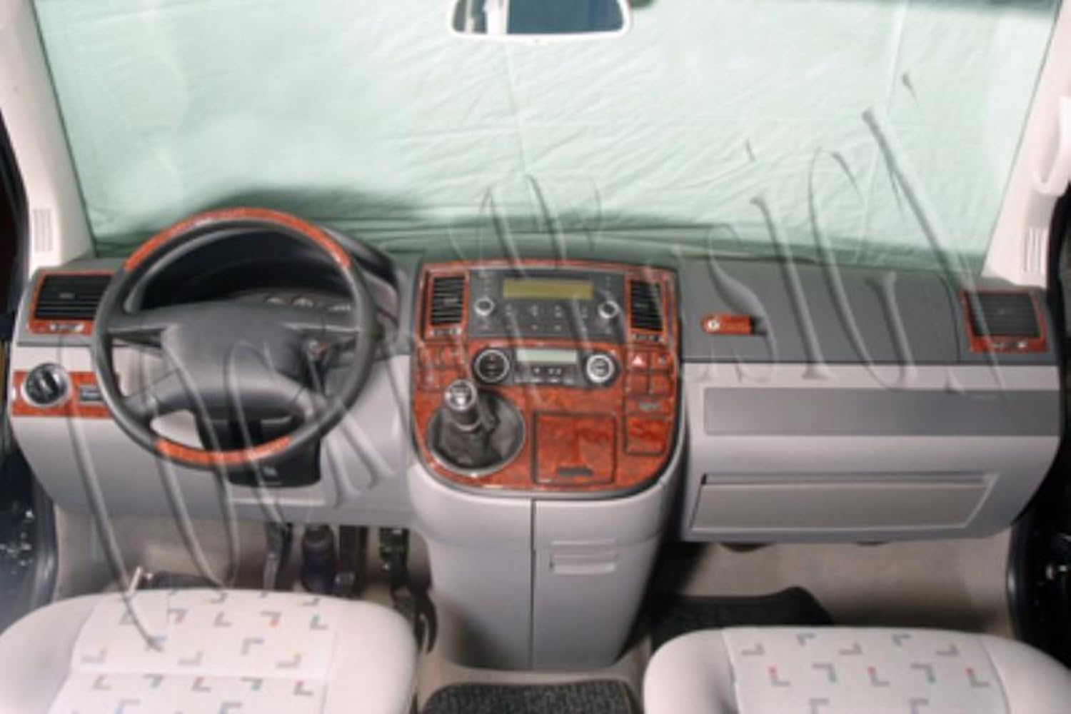 AUTOKLEIDUNG® Cockpit Dekor kompatibel mit Volkswagen T5 Multivan Baujahr 08/2003-08/2009 22 Teile | 3D Aluminium Optik von Autokleidung