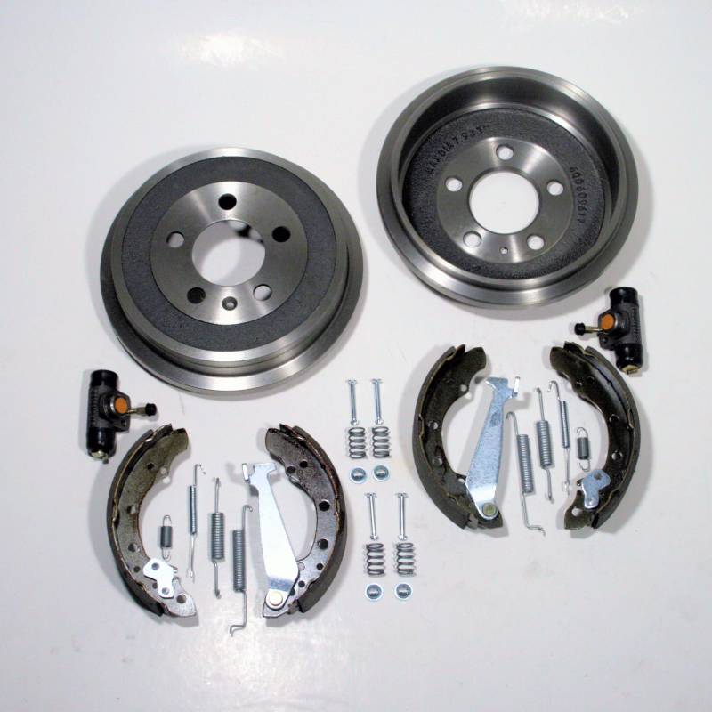 Bremstrommel Bremsen Kit hinten von Autoparts-Online