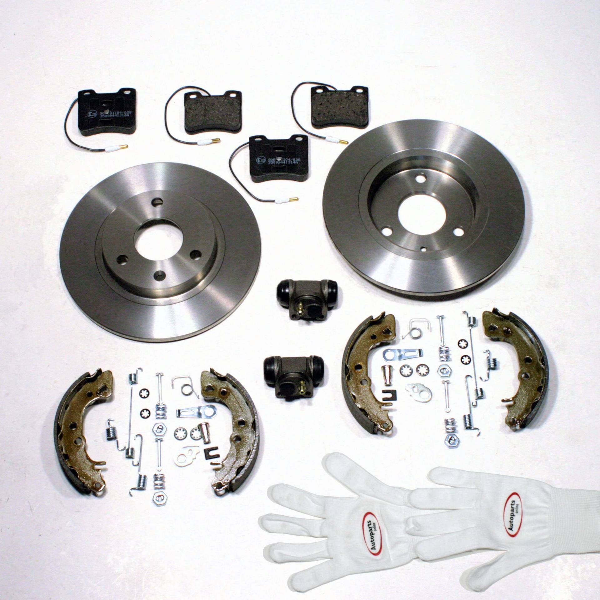 Autoparts-Online Set 60002508 Bremsscheiben 3-Loch Bremsen Bremsbeläge vorne Bremsbacken Zubehör Radzylinder für hinten von Autoparts-Online