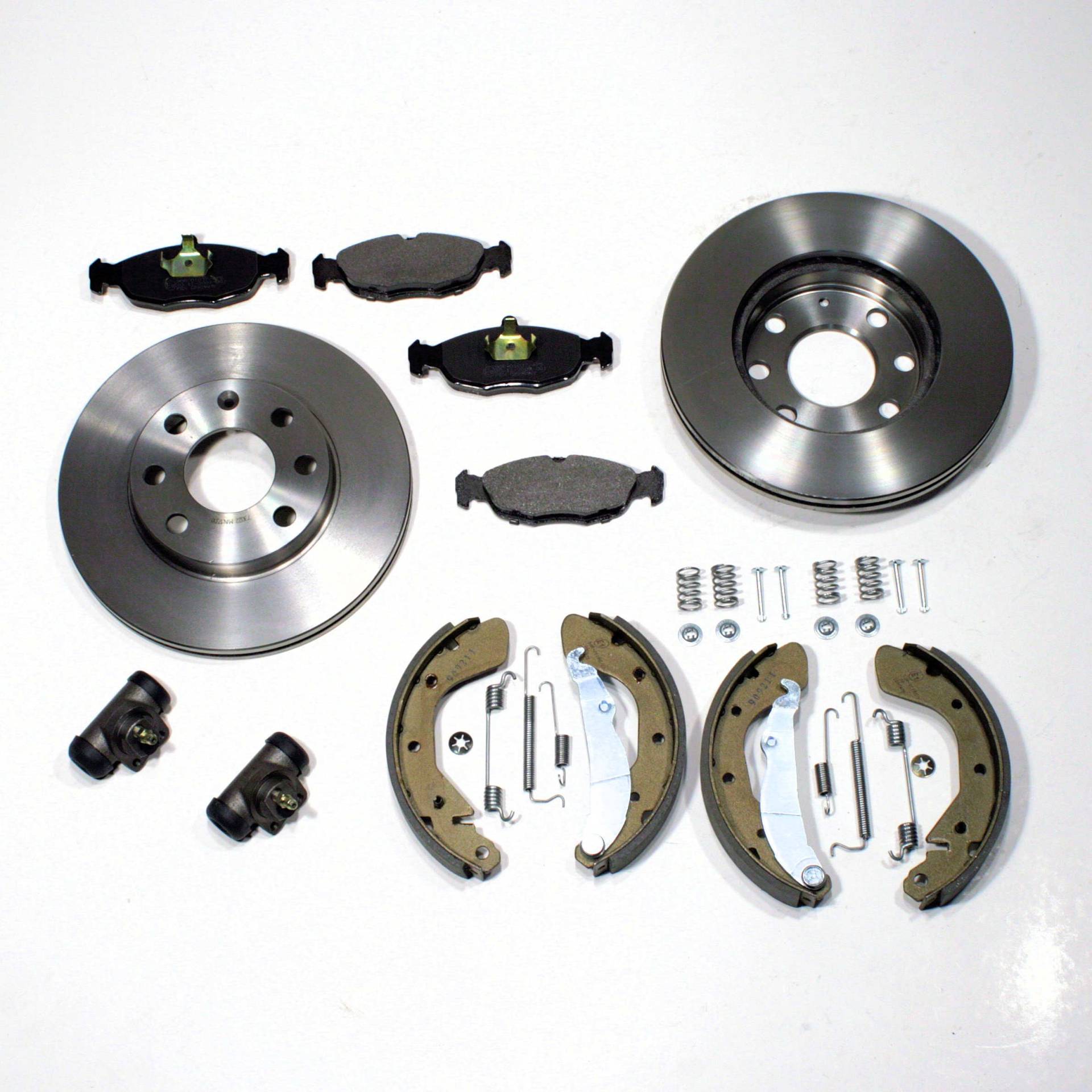 Bremsen + Bremsbacken Set vorne + hinten von Autoparts-Online