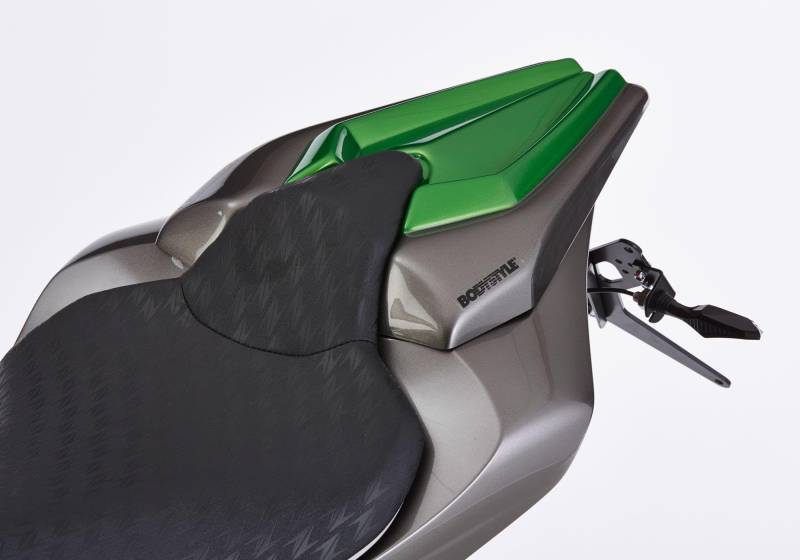 BODYSTYLE Sitzkeil kompatibel mit KAWASAKI Z1000 ZRT00F 1043 ccm Bj. 2014-2016 von BODYSTYLE