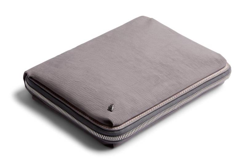 Bellroy Tokyo Folio 8" (Dokumenten- und Tablethalter, Arbeitsfolio, Notebookhülle) - StormGray von Bellroy