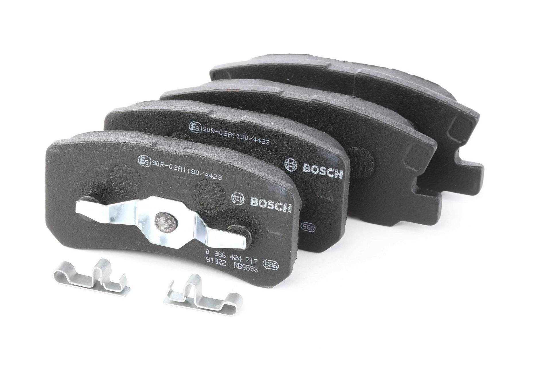 BOSCH Bremsbelagsatz PEUGEOT,CITROËN,MITSUBISHI 0 986 424 717 4605A487,MN116286,425391 68028671AA,4605A265,MN102134,425448,68020256AA,MN102628 von Bosch