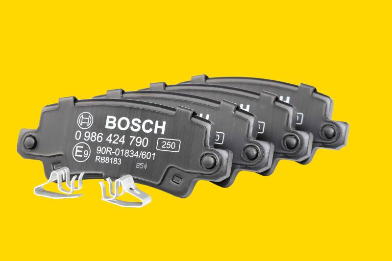 BOSCH Bremsbelagsatz TOYOTA 0 986 424 790 0446602160,8336D121,E990R02A11804068 04466YZZD9,0446602020,0446602040,0446602070,0446602110 von Bosch