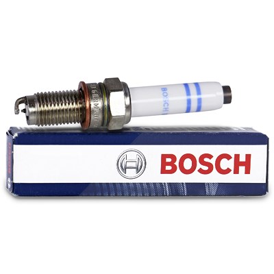 Bosch Zündkerze [Hersteller-Nr. 0241145528] für Audi, Cupra, Seat, Skoda, VW von Bosch