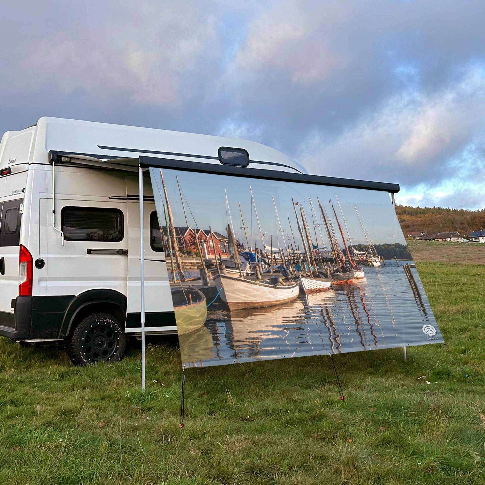 CAMPIDOO Textil Sonnensegel Hafen | Höhe 200cm | hochwertiger Fotodruck inkl. Keder-Befestigung | Markisen-Vorderwand - Länge/Keder: 250cm / 7 mm (z.B. WIGO Rolli Zelte) von CAMPIDOO