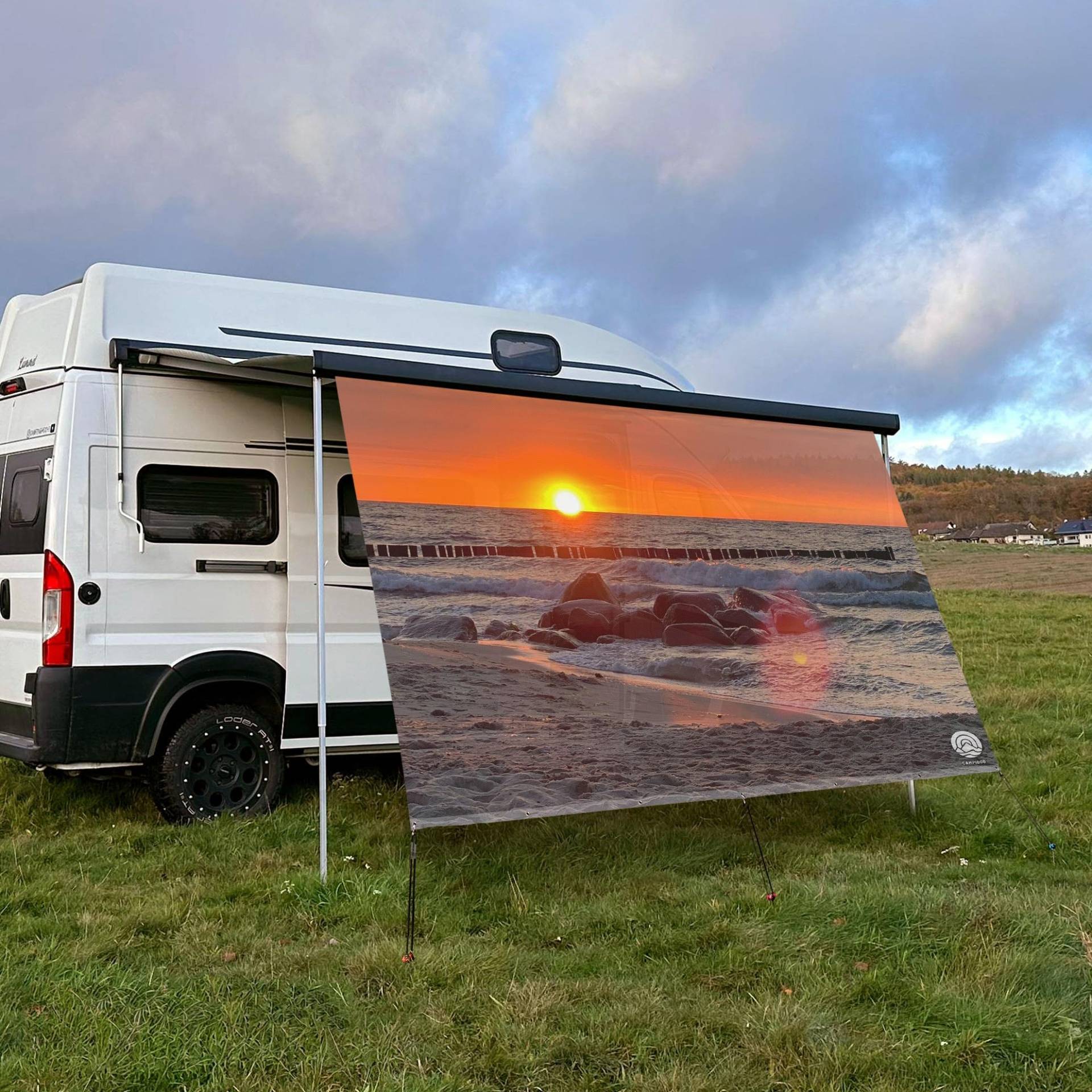 CAMPIDOO Textil Sonnensegel Sonnenuntergang KÜHLUNGSBORN | Höhe 200cm | hochwertiger Fotodruck inkl. Keder-Befestigung | Markisen-Vorderwand - Länge/Keder: 280cm / 7 mm von CAMPIDOO