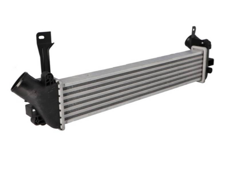 CLIMTEX Ladeluftkühler RENAULT,NISSAN CH4-330 4881234,8200137653,8200221885 Intercooler 8200732390 von CLIMTEX