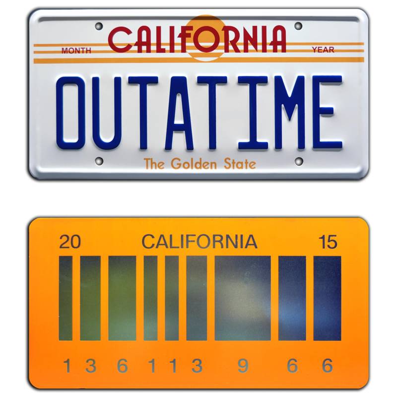 Back to The Future | Delorean | Outatime + 2015 | Metal Stamped Vanity Prop License Plate Combo von Celebrity Machines