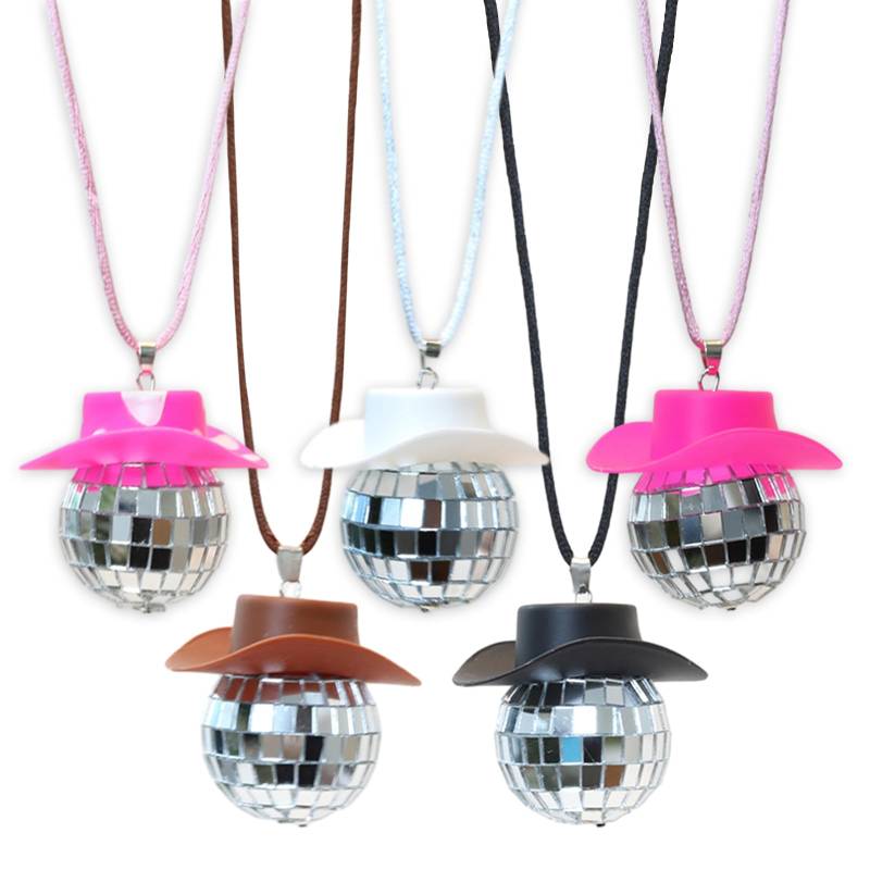 DALAETUS 5 Stück Spiegel Disco Kugel Anhänger Set, 4cm Niedlich Car Disco Ball für Autospiegel, Discokugel Schlüsselanhänger mit Schwarz Cowboyhut, für Frauen, Männer, Jungen von DALAETUS