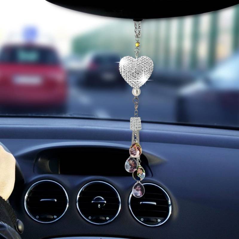 Personalisiertes Foto-Bling-Herz-Diamant-Autozubehör, benutzerdefiniertes Foto-Kristall-Auto-Rückspiegel-Charme-Auto-Dekoration-Dekor von DEZUNTU