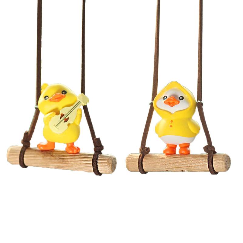 Schwingende Ente Auto Hängend Ornament, 2 Stück Süße Schaukel Ente Autospiegel Anhänger Swing Duck Rückspiegel Anhänger Auto Innenraum Deko von DHSWNNG