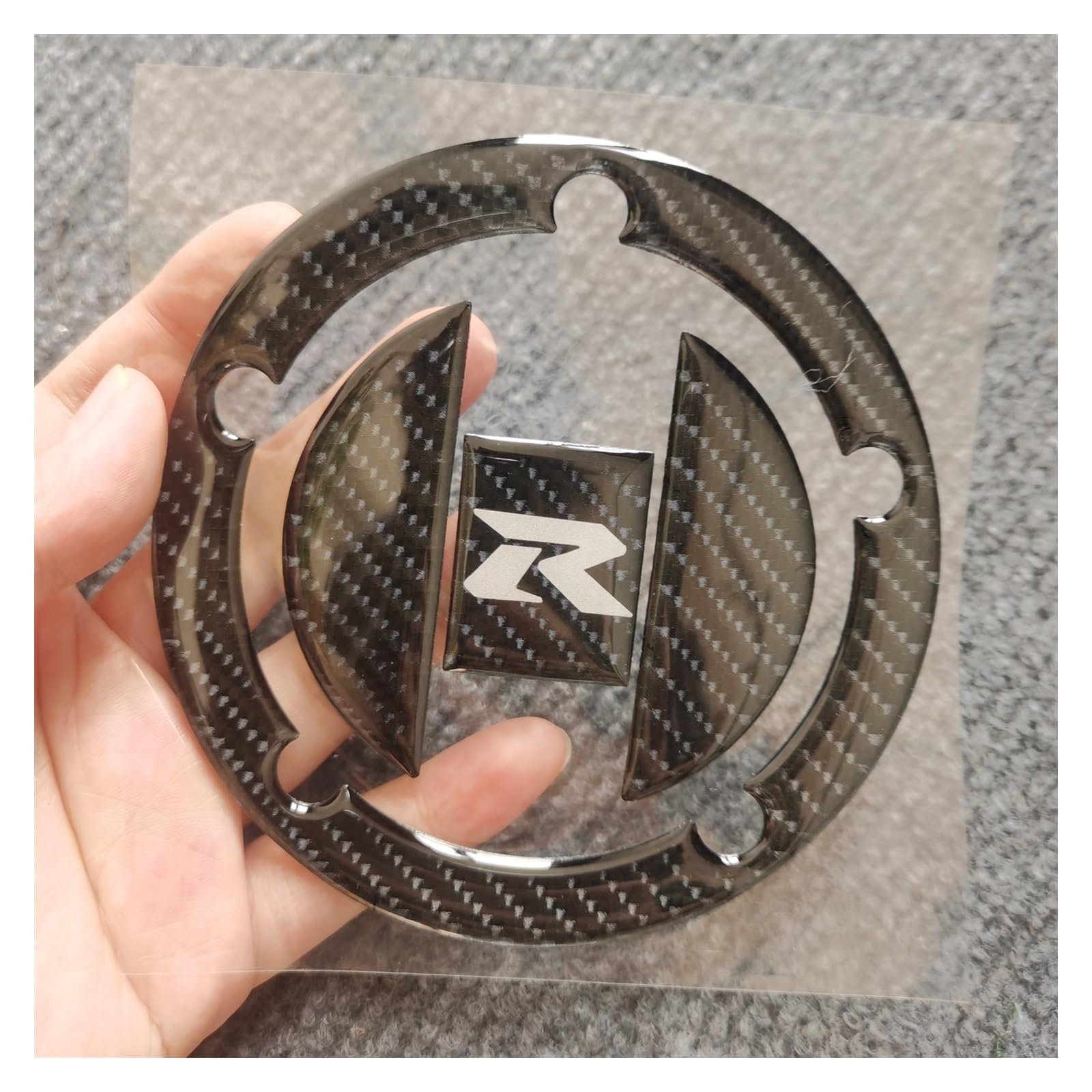 3D Carbon Kraftstoff Tank Abdeckung Kappe Aufkleber Für Suzuki GSXR GSX-R 600 750 1000 GSX1300R SV1000 SV650 Racing Motorrad Aufkleber adesivo per serbatoio carburante Moto(2) von DXLSAEU