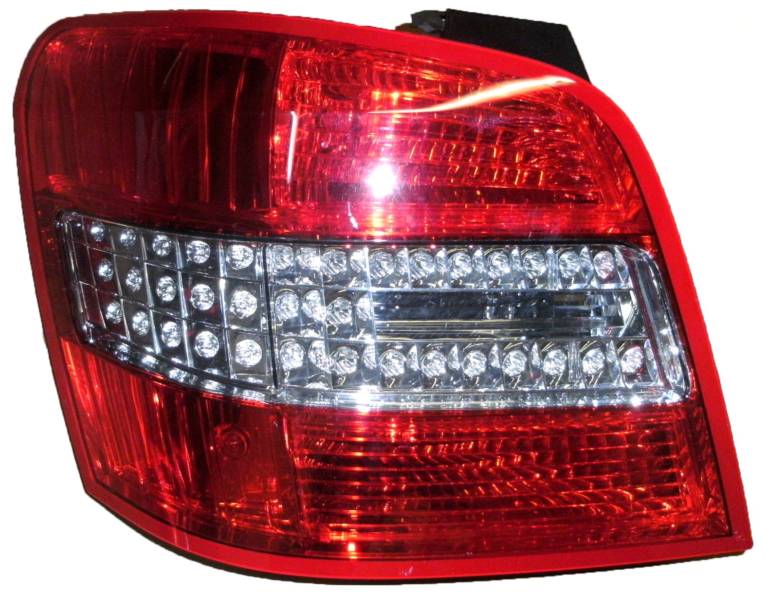 TarosTrade 41-5270-L-21435 Rücklicht Sport Led Ulo Links TarosTrade 41-5270-L-21435 Rücklicht Sport Led Ulo Links von Taros Trade