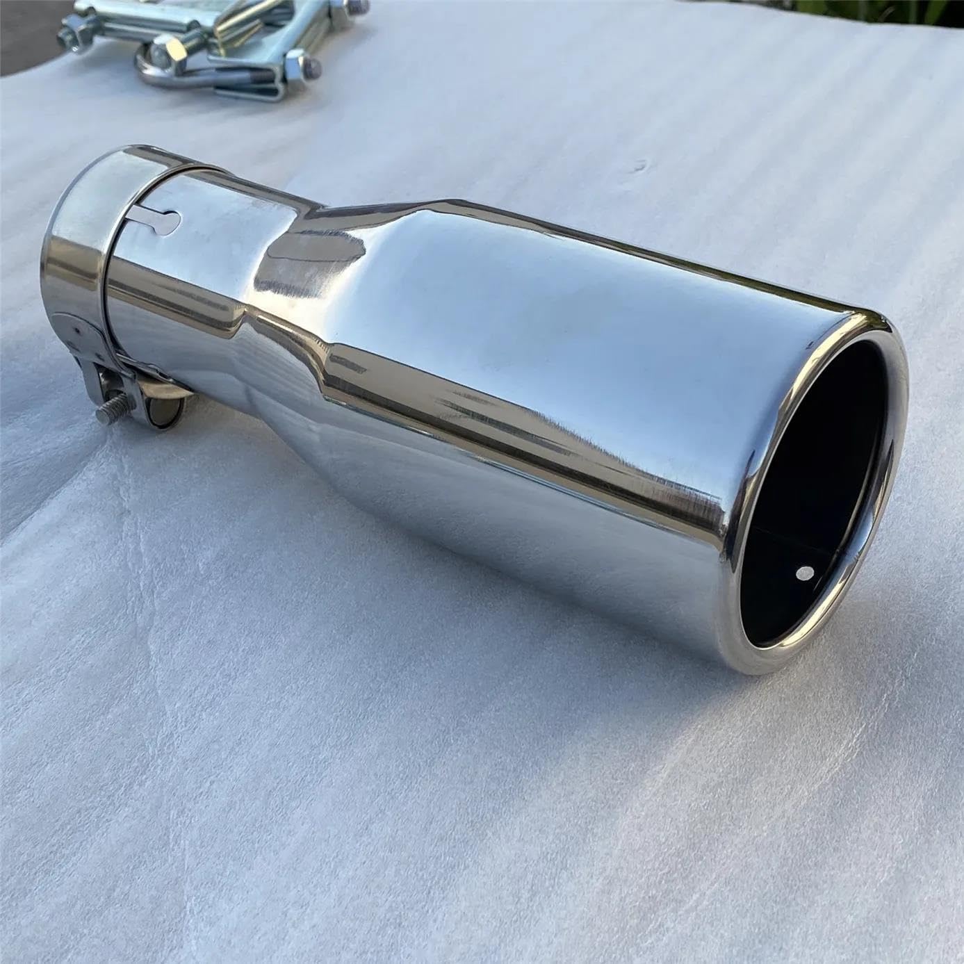 Endrohr Innen 63 Mm Und 89 Mm Außen Schalldämpferspitze 2,5 Zoll Auspuffspitze 2,5 Zoll Endrohr 20 cm Gesamtlänge Gerollter Winkelschnitt Exhaust Tailpipe(Flat slver) von Dogkapm