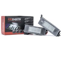 EINPARTS Kennzeichenleuchte LED EP132  MERCEDES-BENZ,FIAT,PEUGEOT,VITO Bus (W639),VIANO (W639),VITO / MIXTO Kasten (W639),SPRINTER 3-t Kasten (906) von EINPARTS