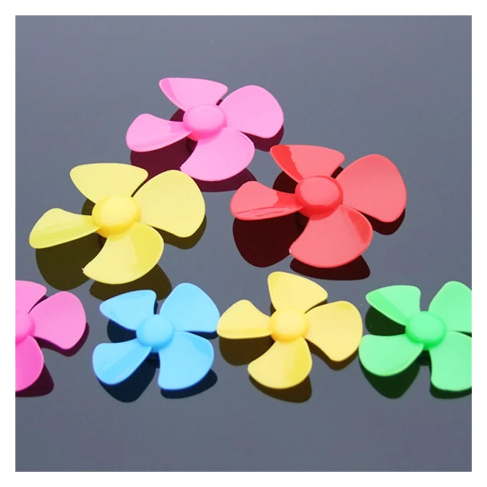 5pcs/lot 40MM Blade Colorful 4-blade Propeller 2MM Aperture Fixed-wing Fan Blade Paddle electronic starter Accessories for Fan Model RC Toy EKFBQBGW(Green propeller) von EKFBQBGW