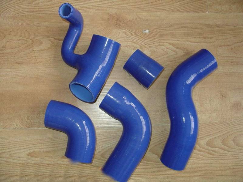 Silikon-Kühler-Turbo-Boost-Schlauch-Set für Volvo LS 850 T-5/T-5R Turbo 2,3 l 1993–1997; S70/V70 T5 Turbo 2,3 l 1996–2000 T5 T5S T5R (blau) von FSMOTO