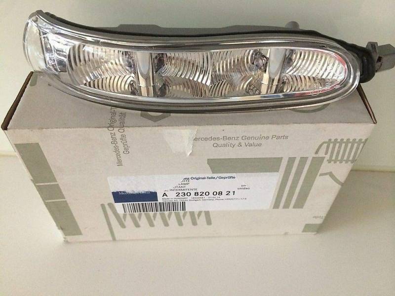 GTV INVESTMENT MB SL R230 rechts Blinker A2308200821 von GTV INVESTMENT