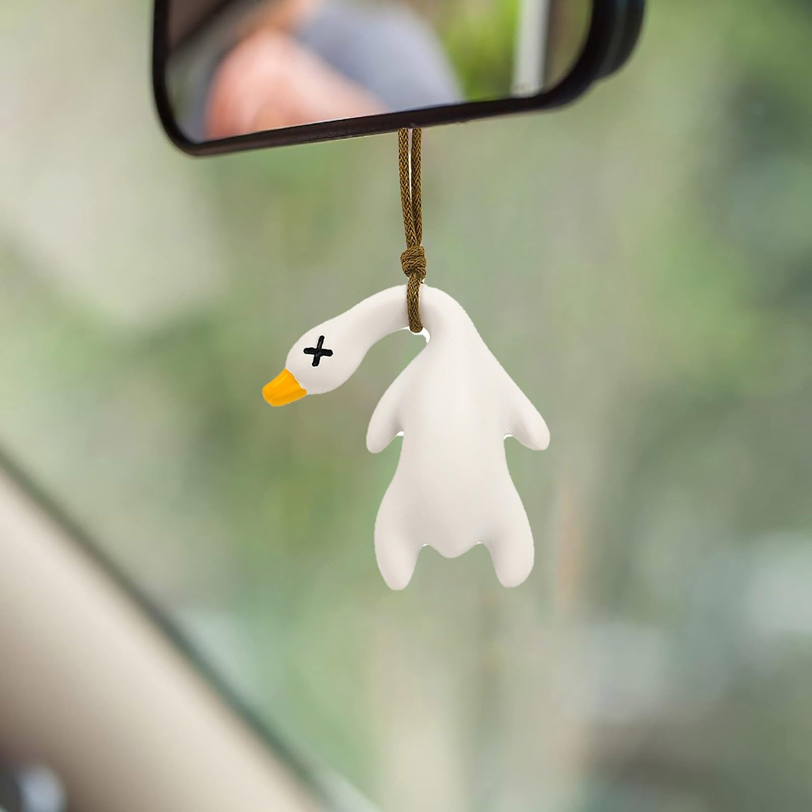 Enten Auto Hängeornament, Süßer Schaukel Enten Autoanhänger, Schaukel Enten Autodekoration, Rückspiegel Zubehör für Männer, Frauen, Teenager, LKW-Rückspiegel, Weihnachtsdekoration (White) von Generic