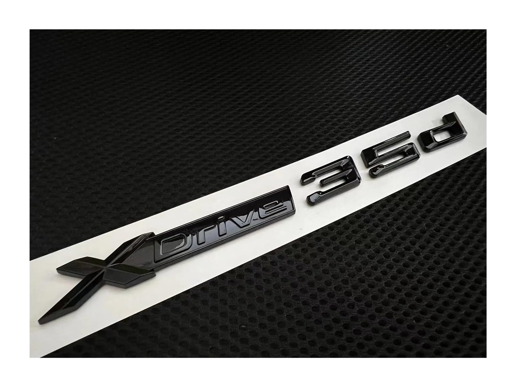 GeRRiT yzw6688 1X ABS glänzend schwarz Auto XDrive Emblem Zieraufkleber X Drive 18d 20d 25d 28d 30d 35d 40d 48d 50d 55d Kompatibel mit X1 X3 X5 X6 usw (Color : Xdrive 35d) von GerRit