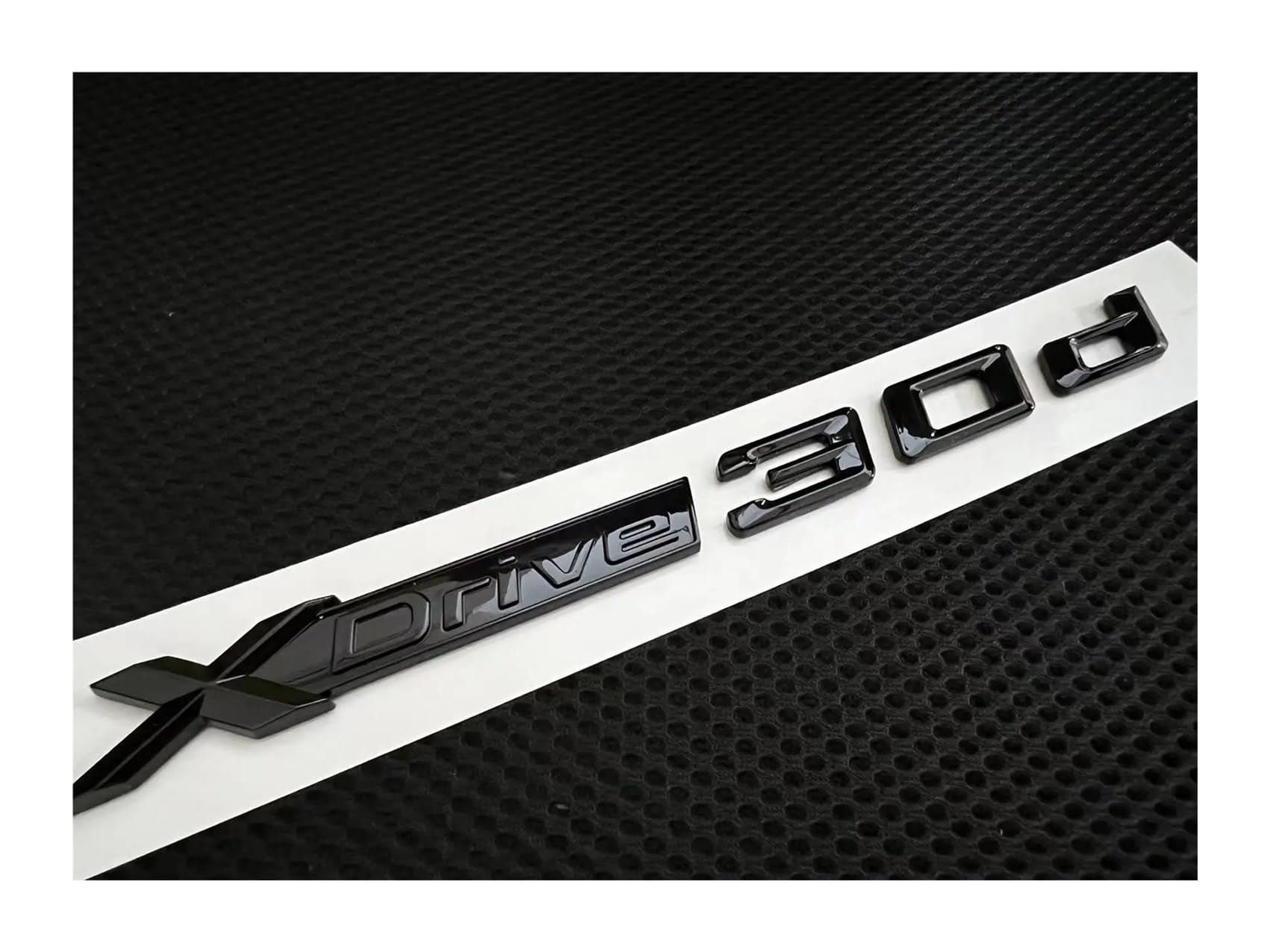 GeRRiT yzw6688 1X ABS glänzend schwarz Auto XDrive Emblem Zieraufkleber X Drive 18d 20d 25d 28d 30d 35d 40d 48d 50d 55d Kompatibel mit X1 X3 X5 X6 usw (Color : Xdrive 30d) von GerRit