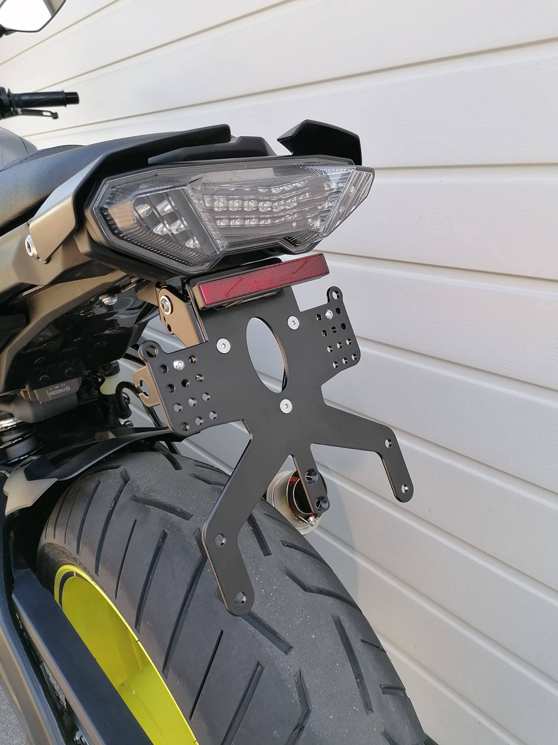 Kennzeichenhalter GroFaTec REVO Short für Yamaha MT-10 SP Bj 2016-2020 Kennzeichenträger mt10 Nummernschild Träger Halter kurzes Heck Heckumbau Porta Targa von GroFaTec