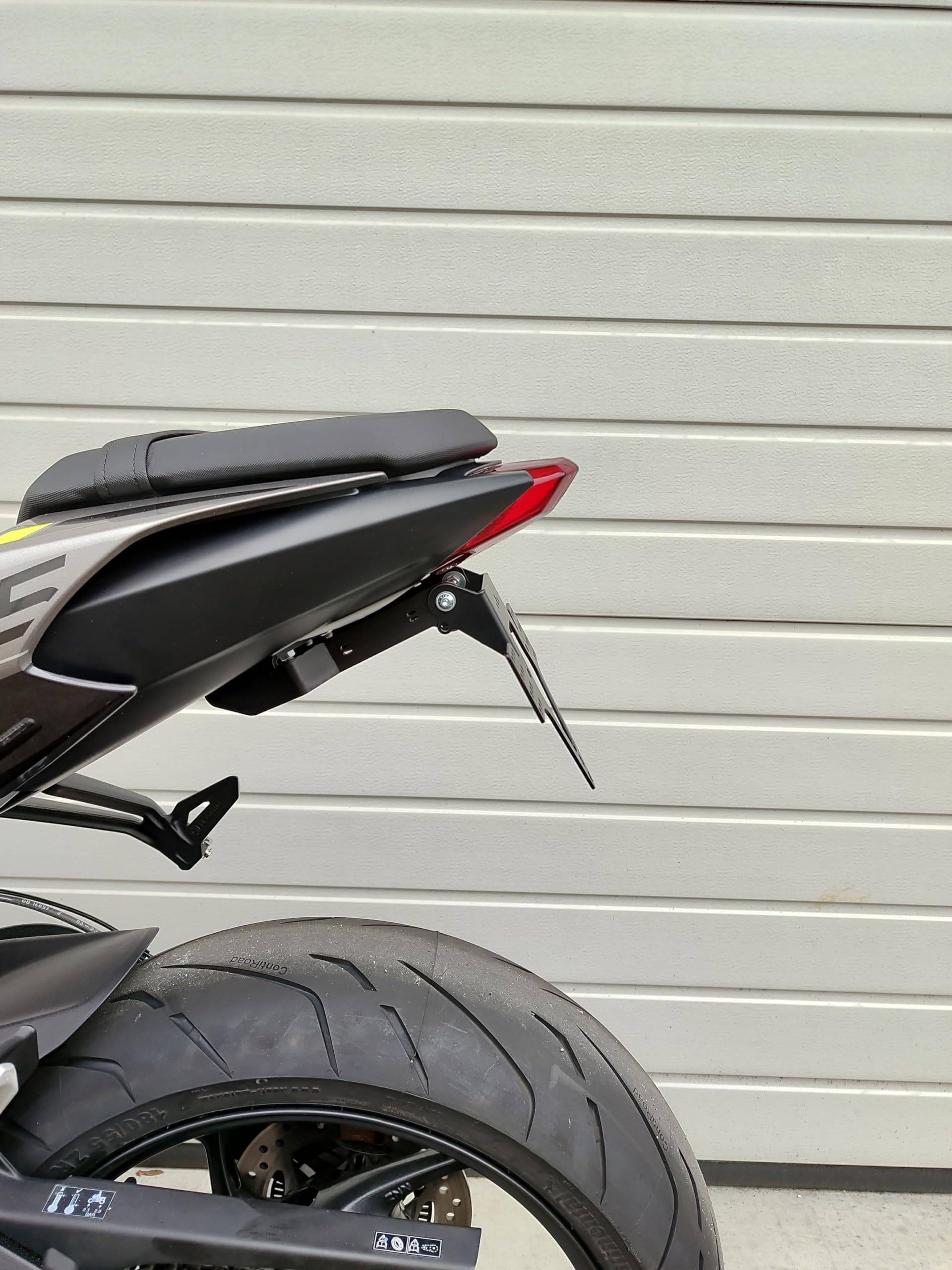 Kennzeichenhalter für Triumph Street Triple 675 765 R 13-24 Kennzeichenträger GroFaTec EVO Nummernschild Träger Halter kurzes Heck Heckumbau Porta Targa Triumph tail tidy von GroFaTec