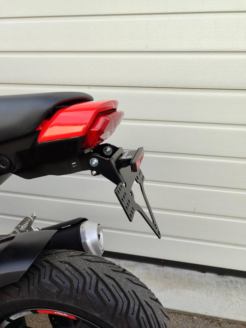 kurzer Kennzeichenhalter GroFaTec kompatibel mit Honda MSX 125 Grom ab2021 Kennzeichenträger msx125 grom Tail Tidy gnom von GroFaTec