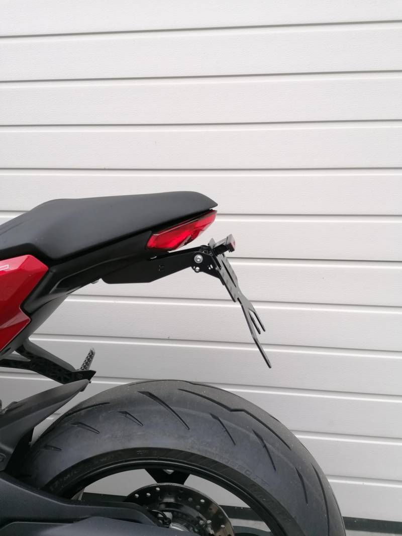 kurzer Kennzeichenhalter für Ducati Supersport 939 950 S 2017-2024 REVO Short Kennzeichenträger Heckumbau Tail Tidy kurzes Heck Ducati ss950 Supersport Monster 821 monster797 1200 von GroFaTec