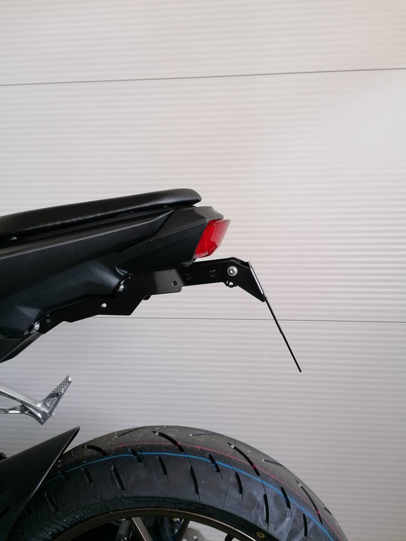 kurzer Kennzeichenhalter für Honda CB125R ab2018 Kennzeichenträger GroFaTec EVO CB 125 R Nummernschild cb125 r Träger Halter kurzes Heck Heckumbau Porta Targa von GroFaTec