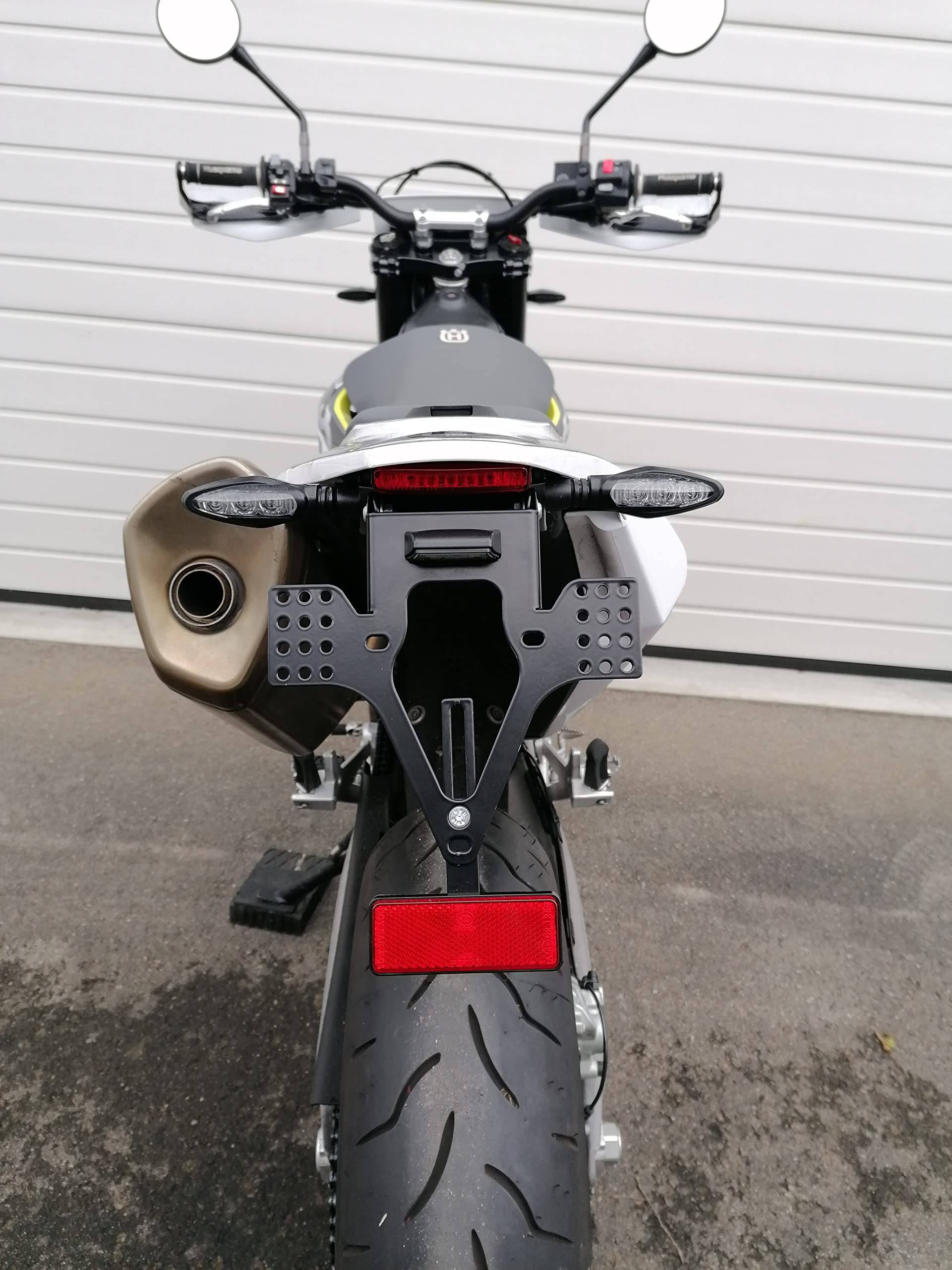 kurzer Kennzeichenhalter für Husqvarna 701 Supermoto 2016-2023 Kennzeichenträger EVO Slim Plug&Play GroFaTec Motard Enduro LR701 Huski Heckumbau kurzes Heck kleines Rücklicht von GroFaTec