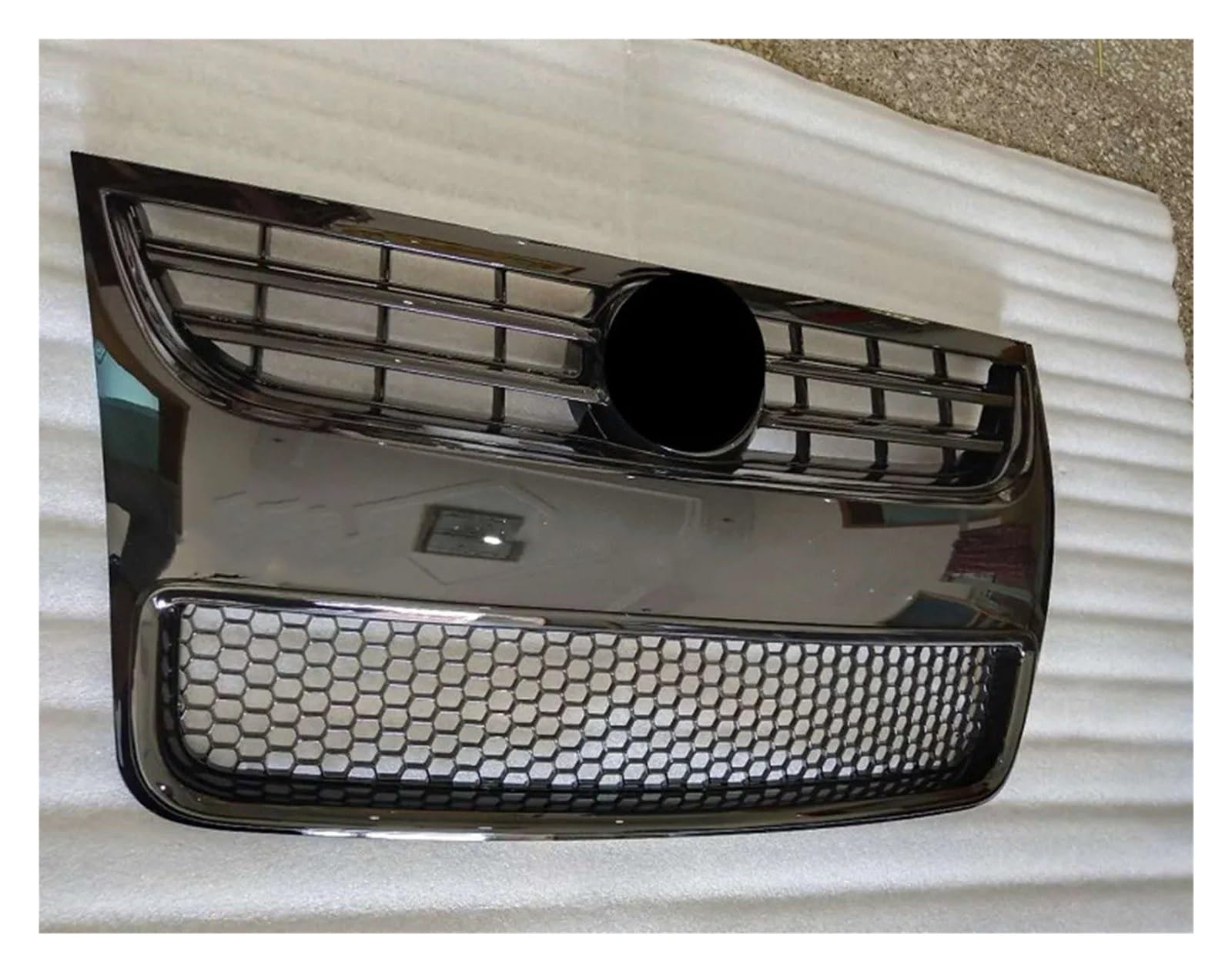 Front Kühlergrille Für VW Für Touareg 2008 2009 2010 Autozubehör Vorne Schwarz Kühlergrill Grill Gitter Maske Montage Auto Kühlergrill von HONGYISM