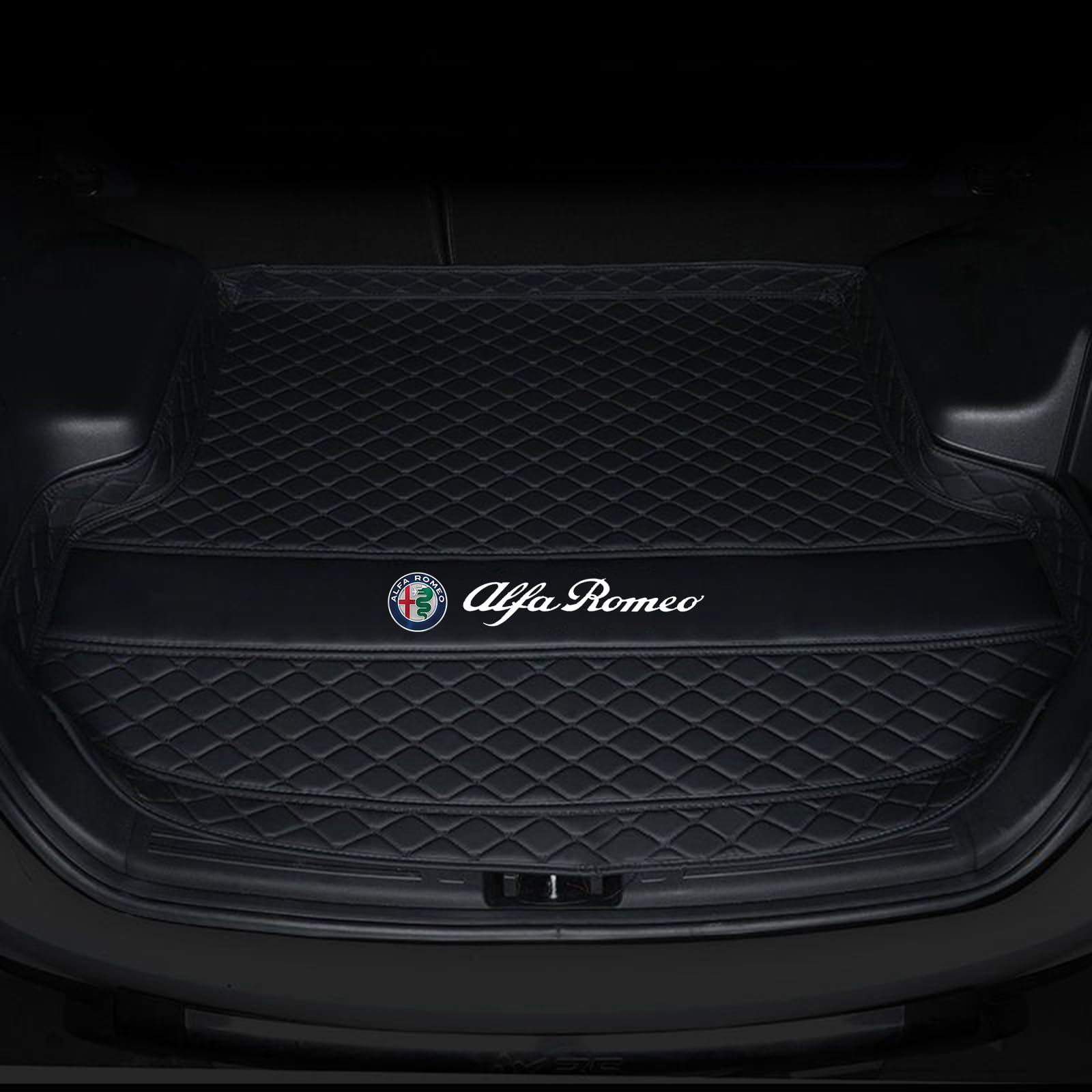 Auto Leder Kofferraummatten für Alfa Romeo Giulia 2017-2021, Kratzfest Kofferraum Schutzmatte, Langlebiges Wasserdicht Schmutzmatte Mat Autozubehör, Black von HTPNB