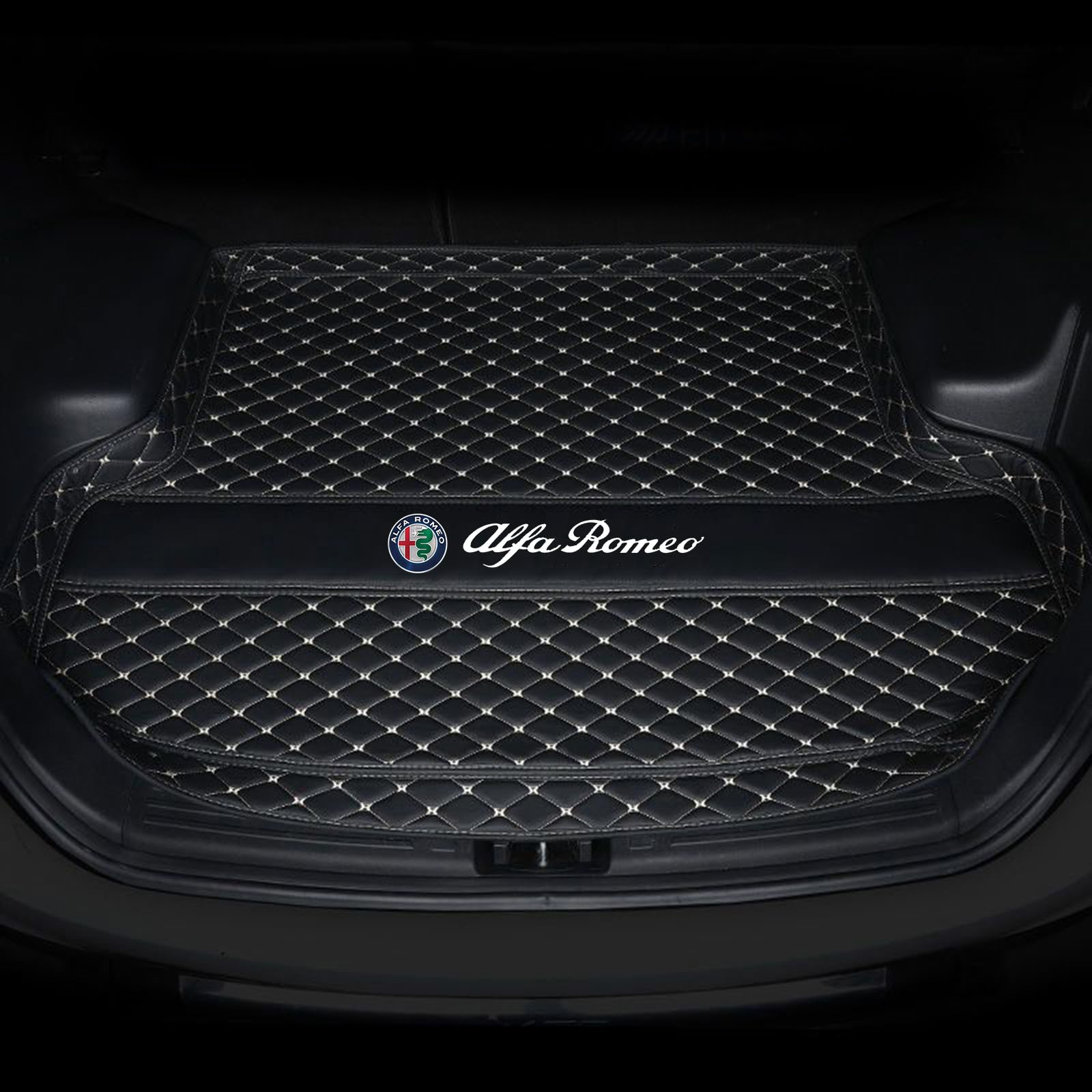 Auto Leder Kofferraummatten für Alfa Romeo Giulia 2017-2021, Kratzfest Kofferraum Schutzmatte, Langlebiges Wasserdicht Schmutzmatte Mat Autozubehör,Black Beige von HTPNB