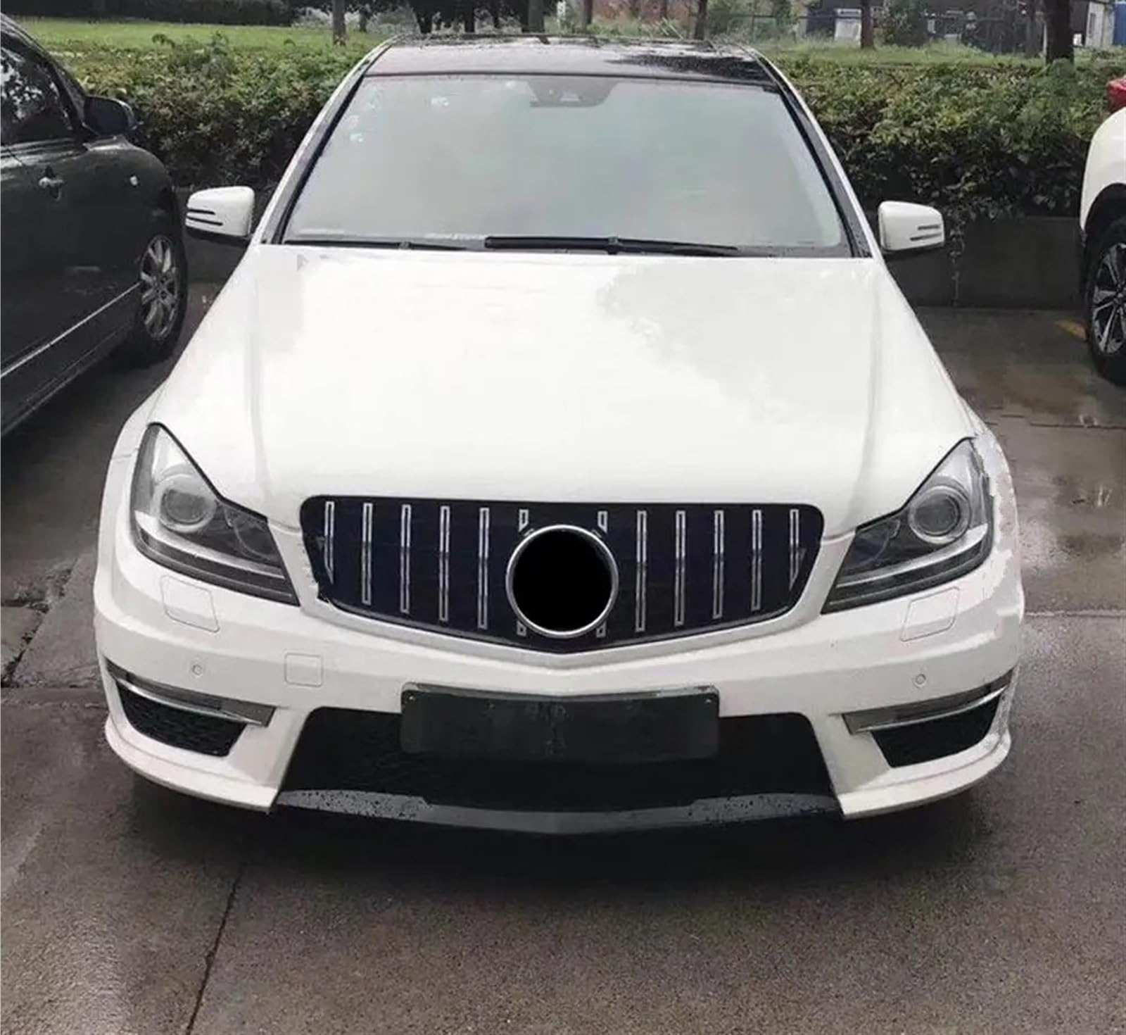 Vorne Kapuze Kühlergrill Für Benz C W204 C43 2007 2008 2009 2010 2011 2012 2013 2014 Frontgrill Racing Einlass Grill Körper Kit Oberen Haube Mesh Auto Luftgitter(Glossy Black) von HYQHYX