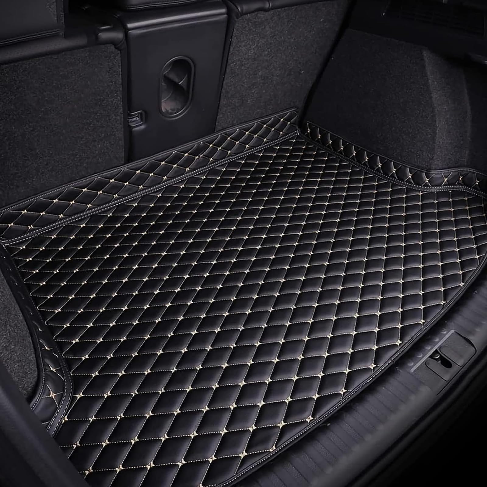 Auto Leder Kofferraummatten füR Seat Ateca 2017 2018 2019 2020, Kofferraumwanne StrapazierfäHigen Antirutsch Hohe Seit Kantenschutz Boot Liner Tray ZubehöR,B/Black-Beige von HYRAM