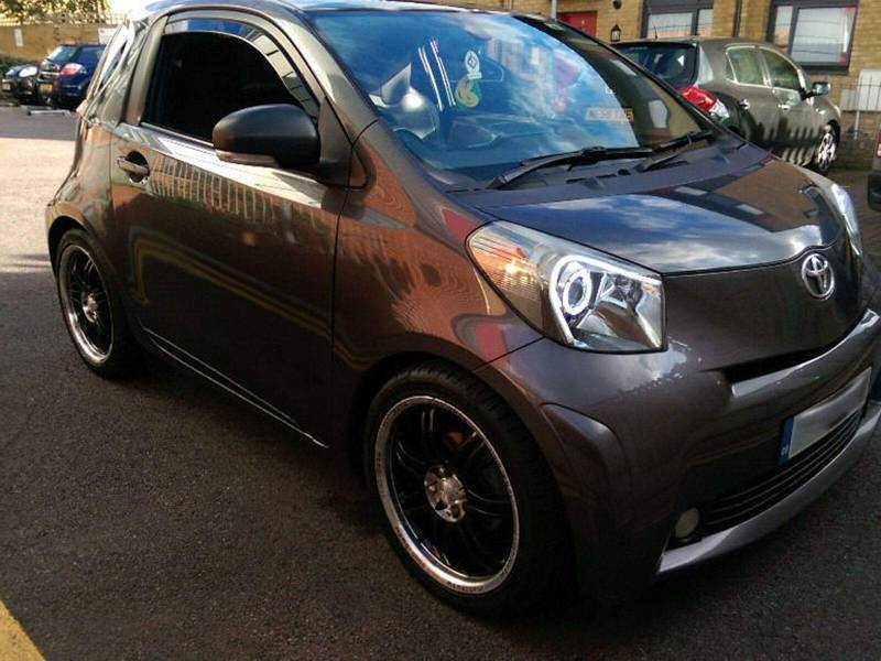 Heko Windabweiser Regenabweiser vorne getönt dunkel Acrylic 2-TLG für Toyota iQ 29613 von Heko