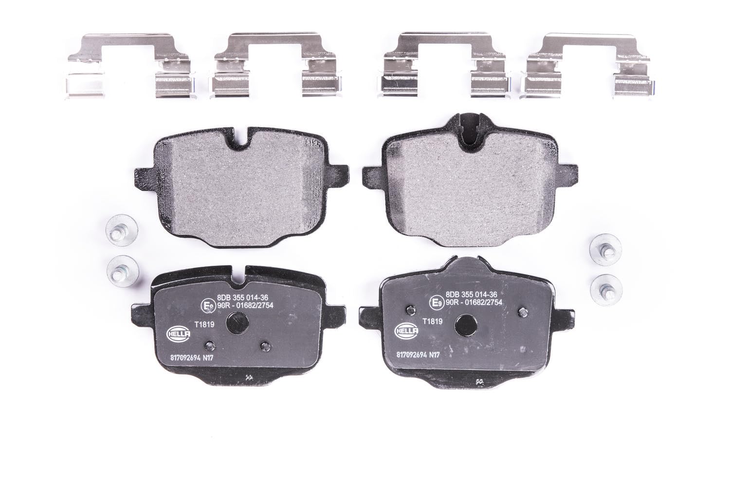 HELLA Bremsbeläge hinten - für Verschleißwarnanzeiger vorbereitet - vier Bremsbeläge pro Set - T1819 - für u.a. BMW - 8DB 355 014-361 von Hella