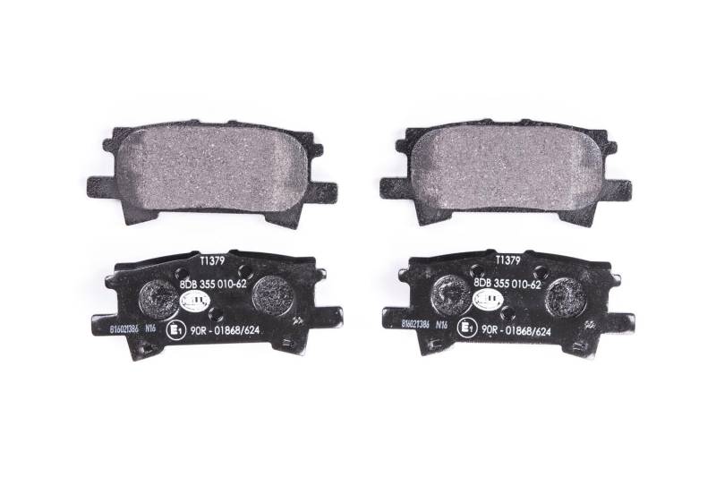 HELLA Bremsbeläge hinten - nicht für Verschleißwarnanzeiger vorbereitet - vier Bremsbeläge pro Set - T1379 - für u.a. LEXUS / TOYOTA - 8DB 355 010-621 von Hella