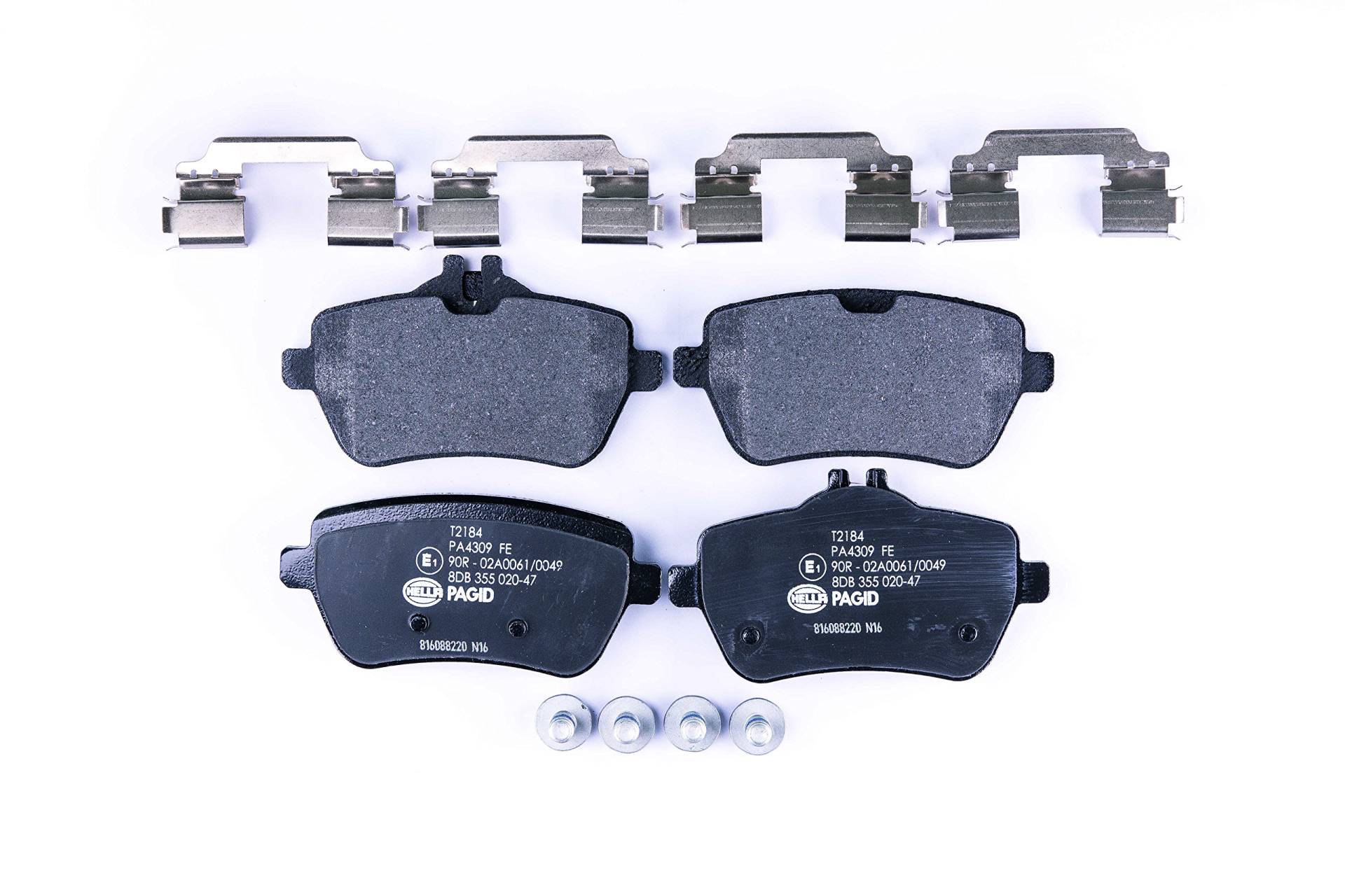 HELLA Bremsbeläge hinten - für Verschleißwarnanzeiger vorbereitet - vier Bremsbeläge pro Set - T2184 - für u.a. MERCEDES-BENZ - 8DB 355 020-471 von Hella