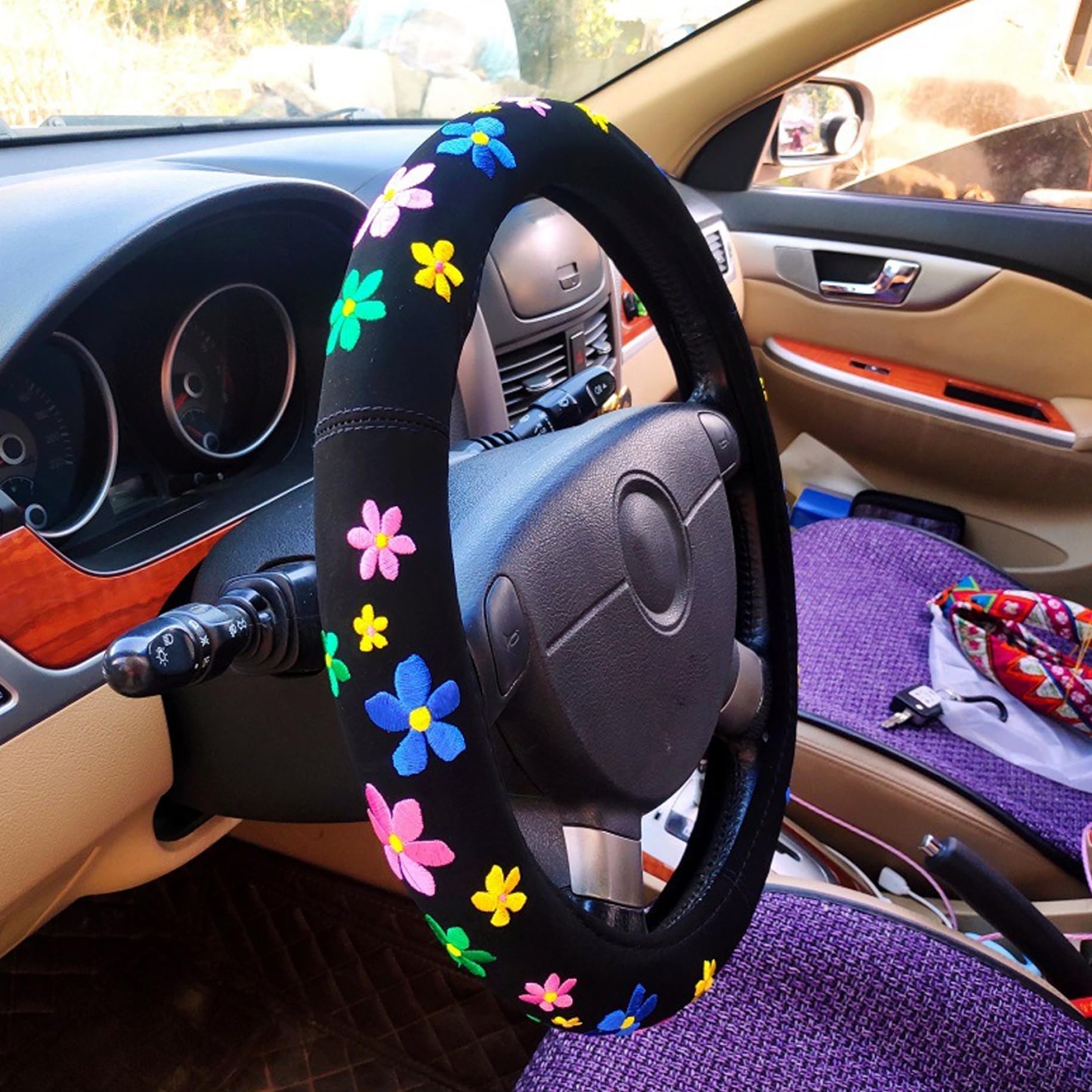 Blumenlenkradabdeckung, 15 süße Lenkradabdeckung für Frauen gestickt Blumenlenkradabdeckung Universal Ersatzauto -Accessoires, die ganze Jahreszeit von Hperu