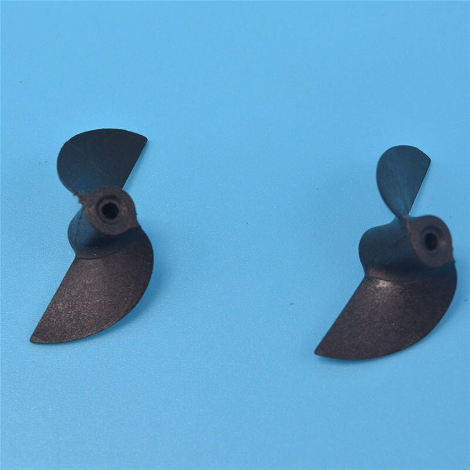 Jodriva Modellboote Zubehör 2 Klingen D30mm Propeller 2mm Welle 1,95 Montageloch Paddel DIY Spielzeugzubehör Bootspropeller(D30mm Positive) von Jodriva